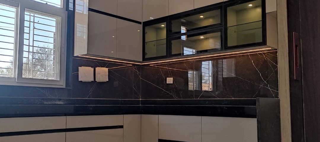 Kitchen setup by Flamingo Kitchens for Shakti Ji